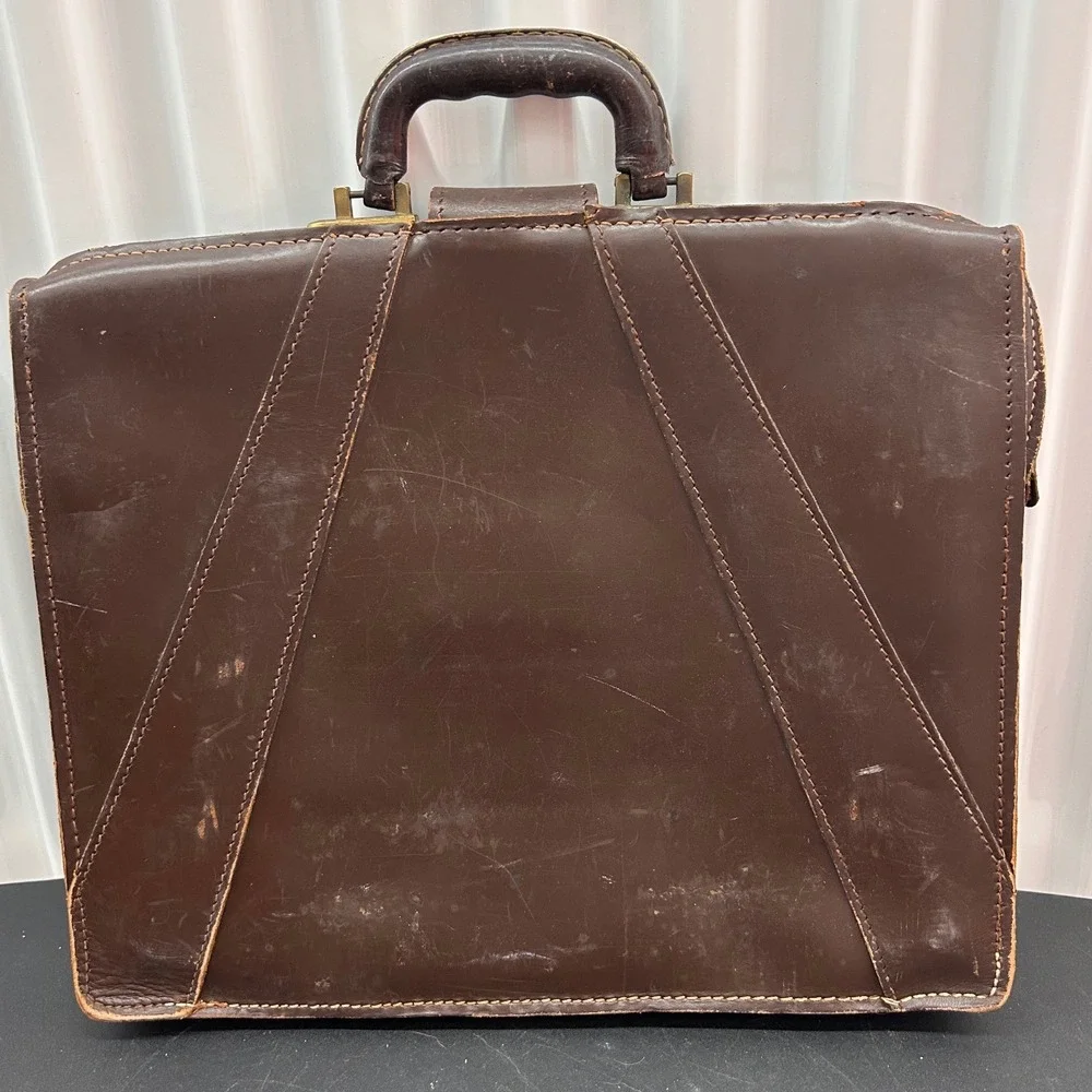 Vintage Brown Leather Doctor Bag Briefcase Brass Hardware Distressed 60s 70s
